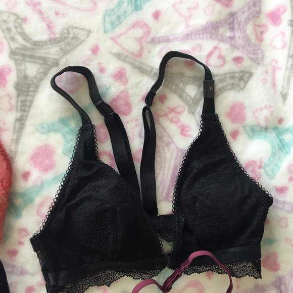 10 Brand new Victoria’s Secret size XS bralettes - Picture 4 of 8